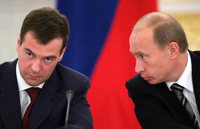 Putin podržao Medvjedeva za novog predsjednika