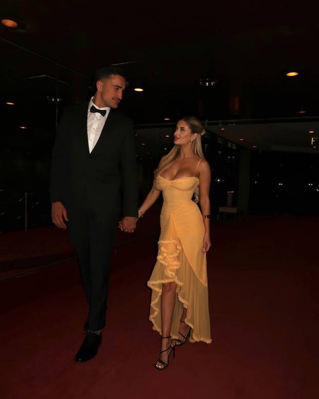 Australski nogometaš hrvatskih korijena ljubi zamamnu plavušu