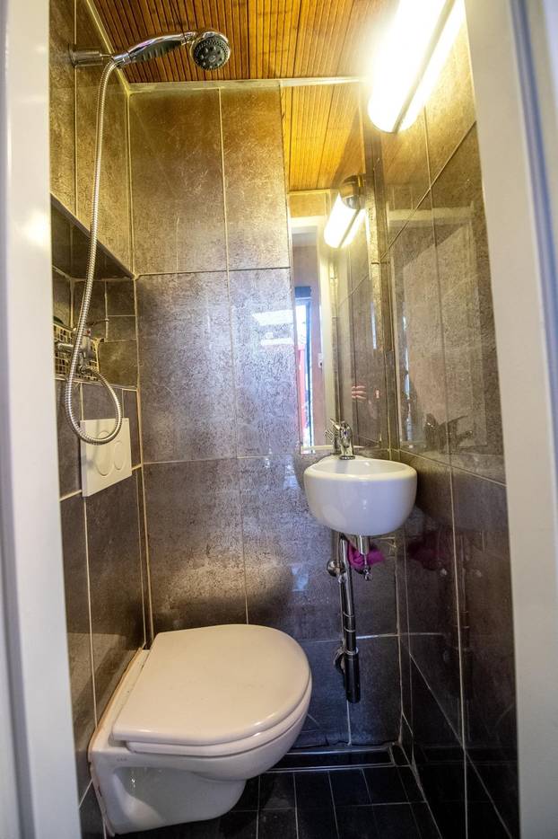 Bremen's smallest house for sale