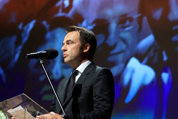 Zagreb: Komemoracija za preminulog novinara i urednika Nove TV Mislava Bagu