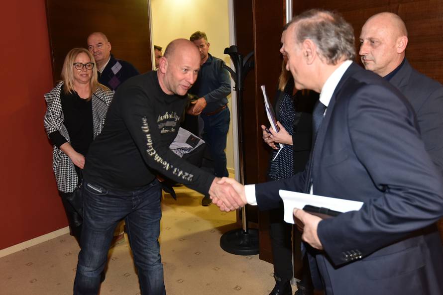 Ribari su malo odahnuli: Dobili odvjetnika, neće platiti kazne