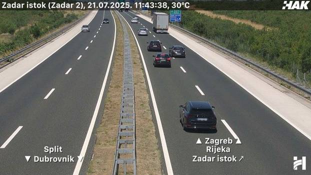 FOTO Zagužvalo se na A1 u oba smjera: Stvaraju se veće kolone