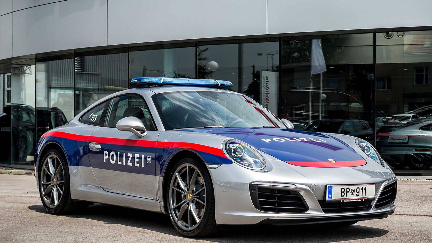 Nemoguće je pobjeći najbržim policijskim autima na svijetu