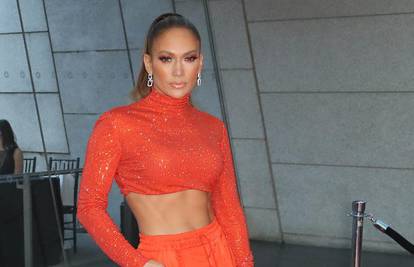 J.Lo (53) otkrila kako održava svoje tijelo u vrhunskoj formi