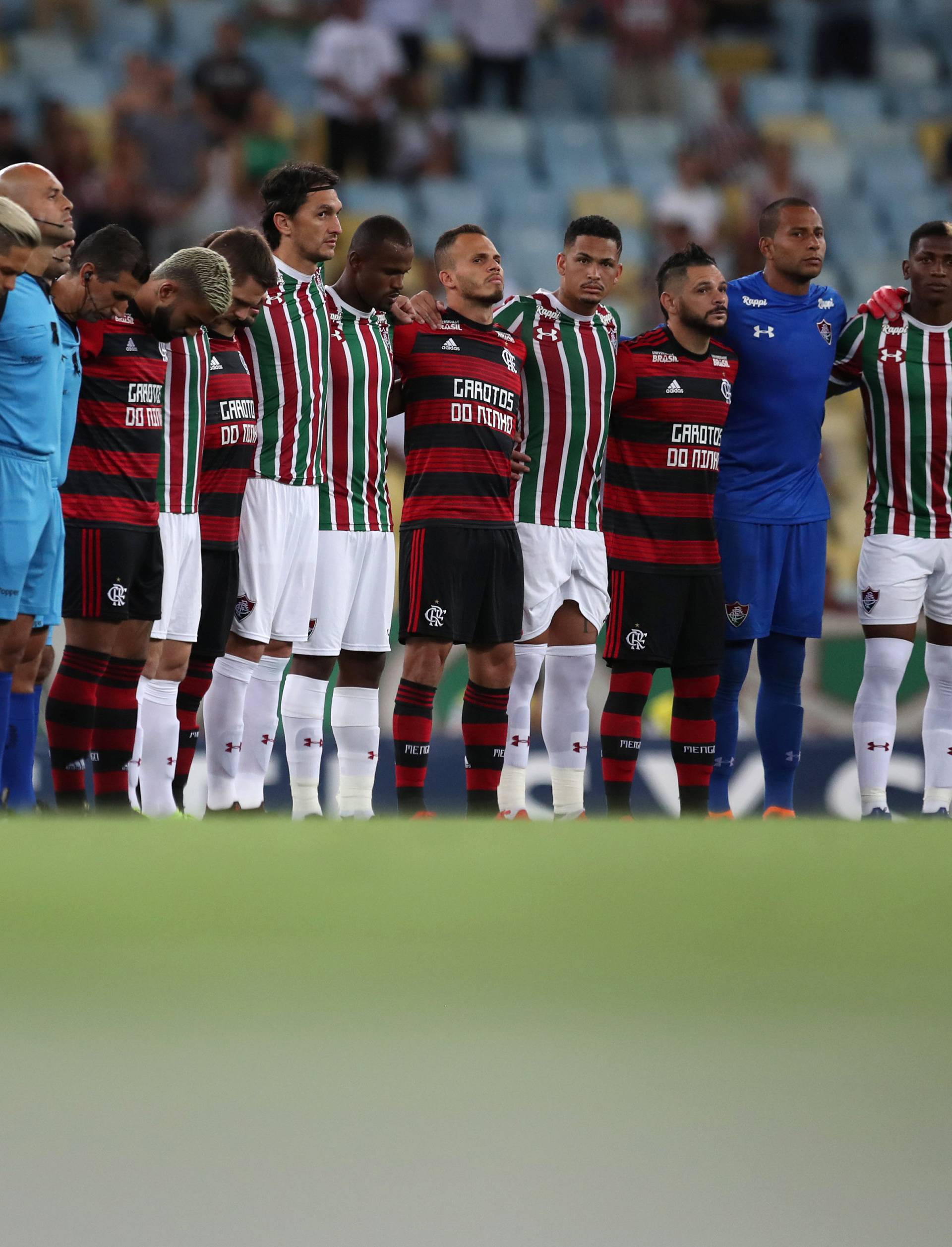 Soccer - Taca Guanabara semi-final - Flamengo v Fluminense