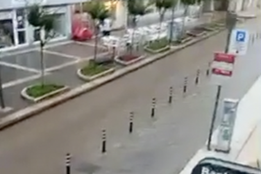 Umag: Jaka kiša poplavila ulice