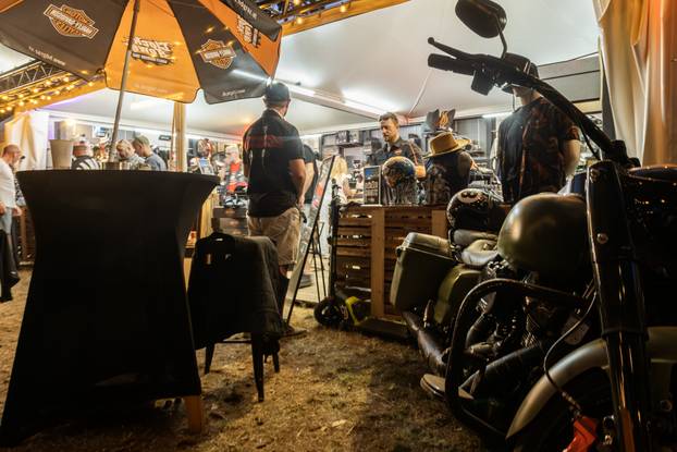 Medulin: Prvi dan H.O.G. Rallyja, susreta zaljubljenika u Harley Davidson iz svih zemalja
