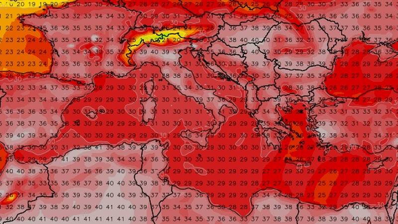 Toplinski val ne popušta na obali: Crveno je sve do srijede