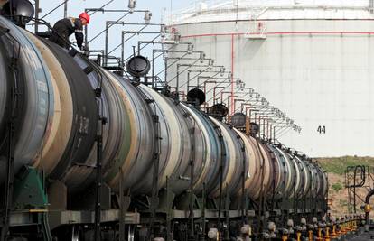 Cijena nafte ponovno pala!