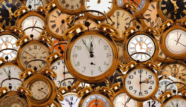 FOTO Što kaže znanost? Hoće li putovanje kroz vrijeme ikad biti moguće? Hawking imao ideju...