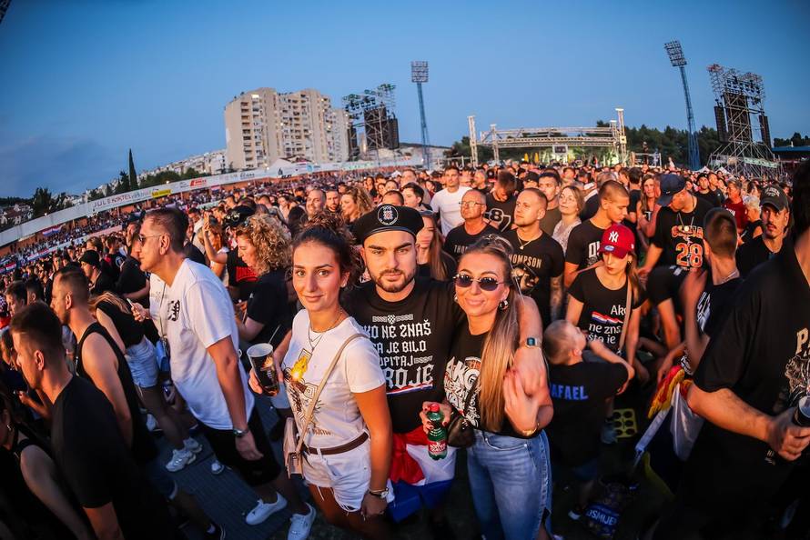 Šibenik: Koncert Marka Perkovića Thomsona na Šibenskom Šubićevcu