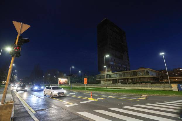 Zagreb: Nova regulacija prometa na križanju Savske i Slavonske ulice