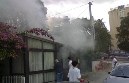 Pripremali roštilj za goste i zamalo zapalili restoran