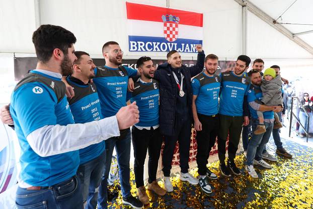 Zagreb: Doček srebrnog rukometaša Dominika Kuzmanovića u općini Brckovljani