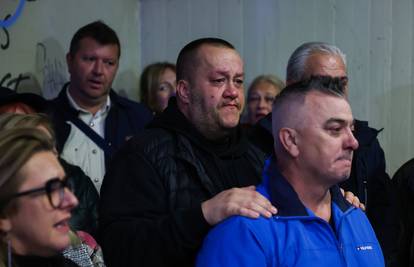 Sin Halida Bešlića: Hvala moje Sarajevo, hvala cijelom svijetu. Dok ste vi živi, živi i moj otac