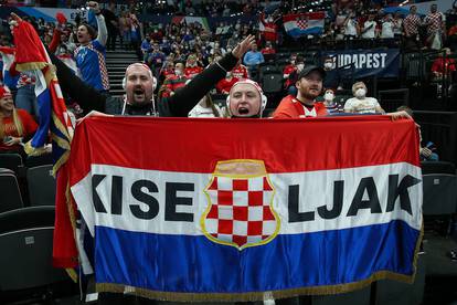 Budimpešta: Navijači spremni za utakmicu Europskog prvenstva Danska - Hrvatska