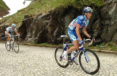 Giro: Ivan Basso pobijedio, Kišerlovski odličan deseti 