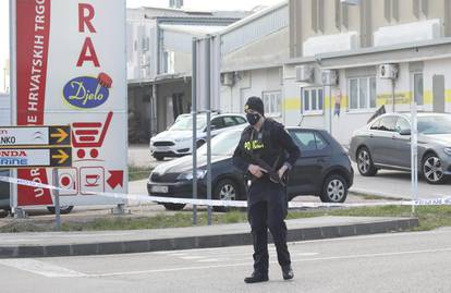 Ovo je Mercedes u kojem je izrešetan šibenski poduzetnik