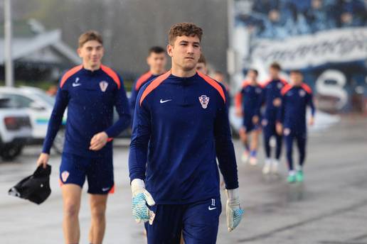 U&Zcaron;IVO Transferi: Osijek zadr&zcaron;ao jednog od najzaslu&zcaron;nijih igra&ccaron;a koji ih je spasio od ispadanja