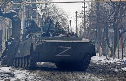 Ukrajinsko ministarstvo: Rusija je do sad ostala bez više od 12 tisuća vojnika, 362 tenka...
