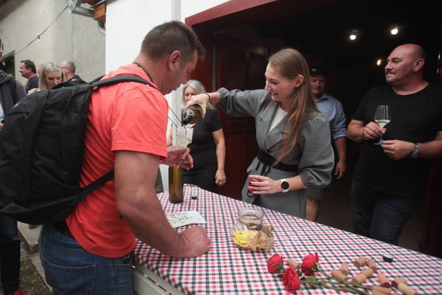 Zmajevac:  Vinski Bor maraton