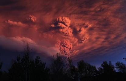 Otkazali su letove zbog oblaka pepela iz čileanskog vuklana 