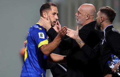 Izbornika Bosne i Hercegovine naljutilo pitanje na pressici: 'Je li ovo neki kviz ili nešto?'