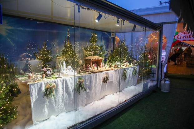 24sata Zagreb: Otvorenje izložbe jaslica Peggy Malbase