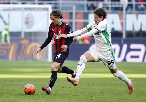 Serie A - AC Milan v U.S. Sassuolo