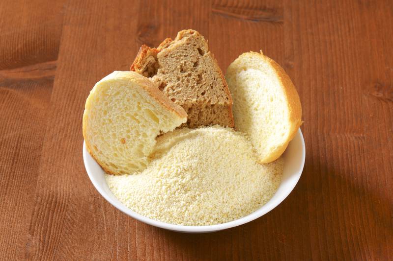Ideje što napraviti sa starim kruhom - od slasnih deserta i glavnih jela do krušnih mrvica