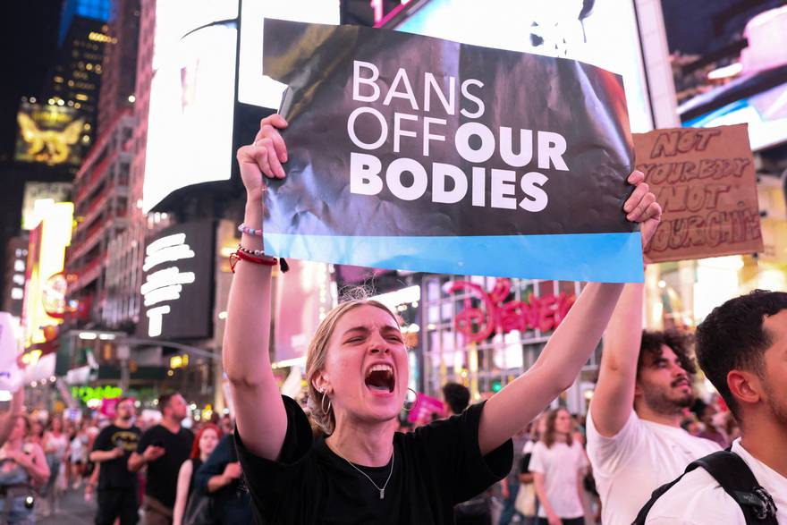 SAD ukinuo odluku o pravu na pobačaj: Masovni prosvjedi diljem zemlje