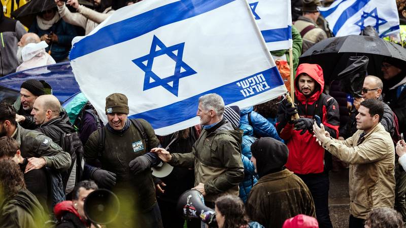 Spain wants international weapons embargo against Israel