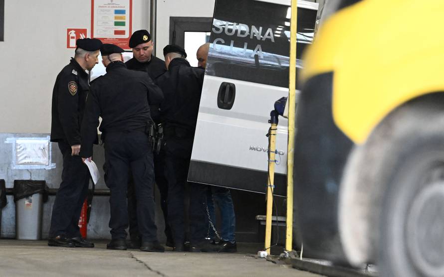 Zagreb: Privođenje osumnjičenih u akciji USKOK-a