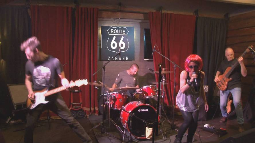 Kojoti i Nipplepeople večeras na Bundeku spremaju spektakl