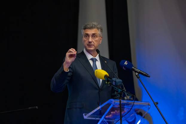 Gospić: Andrej Plenković na obilježavanju 36. obljetnice osnivanja HDZ-a u Ličko-senjskoj županiji