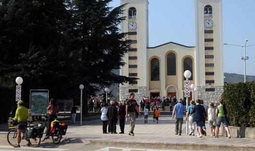 Vatikan će uskoro preuzeti upravljanje Međugorjem?