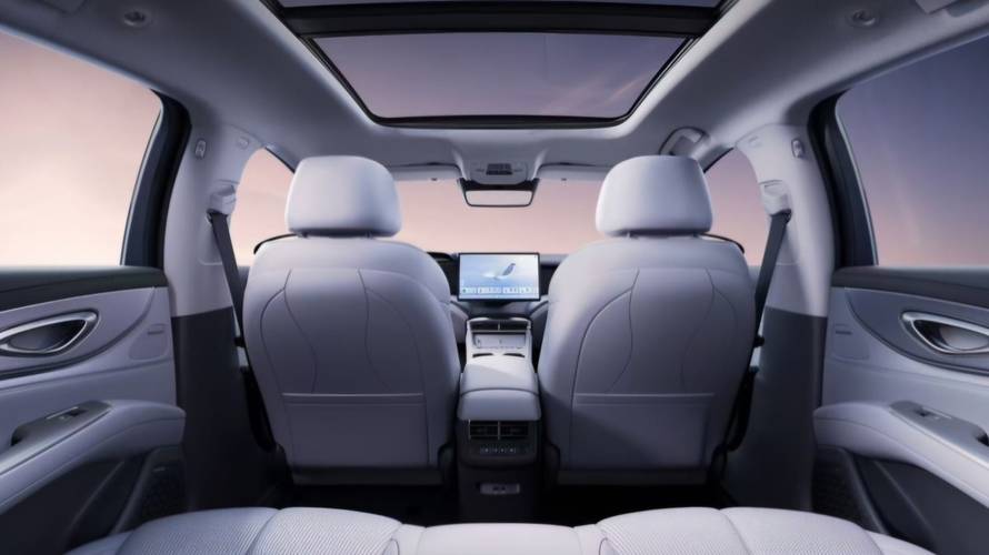 FOTO: BYD predstavio novi Seal 07 s revolucionarnom opremom