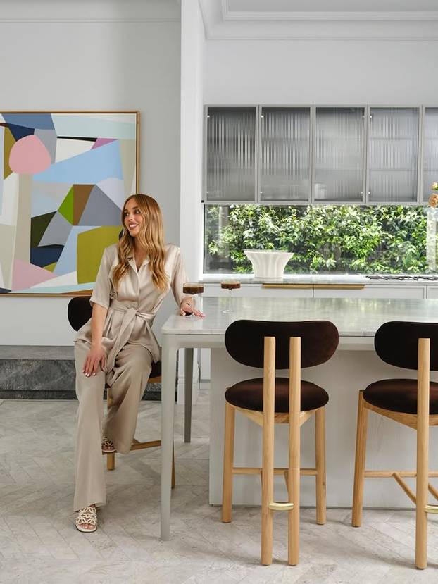 FOTO Svi su ludi za njom! Evo kako je mama četvero djece postala Instagram senzacija