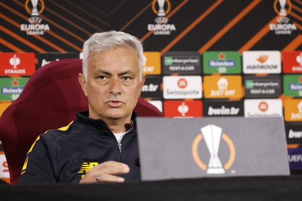 Europa League - AS Roma Press Conference