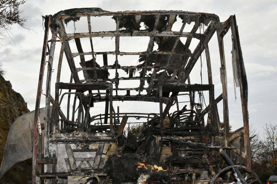 Zapalio se bus pun djece blizu Požege: 'Bili su jako uplašeni'