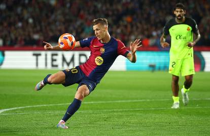 Olmo donio pobjedu Barceloni!