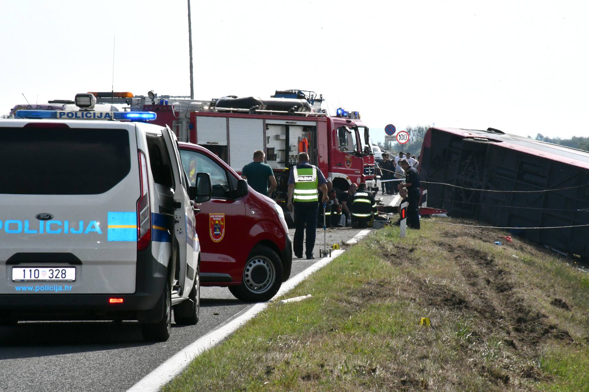 Prije točno tri godine na A3 kod Slavonskog Broda sletio je bus: Poginulo 10 ljudi, 45 ozlijeđeno