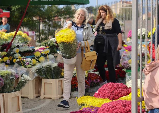 Split: Blagdan Svih svetih i Dušni dan na Lovrincu