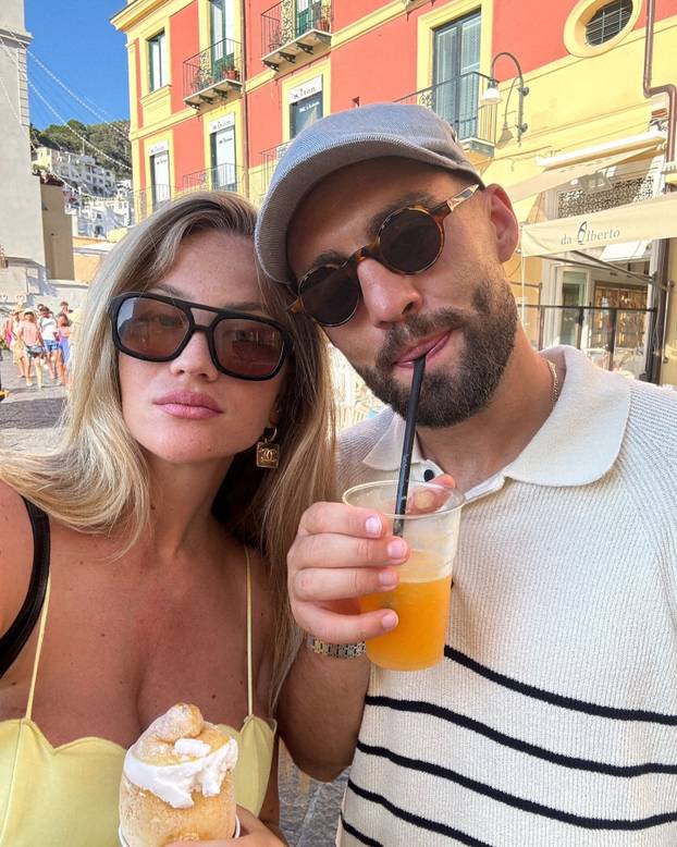 FOTO Ovo su ljepotice koje su osvojile srca naših 'vatrenih'