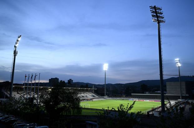 Lokomotiva i Šibenik odigrali su posljednju utakmicu na stadionu u Kranjčevićevoj prije početka obnove