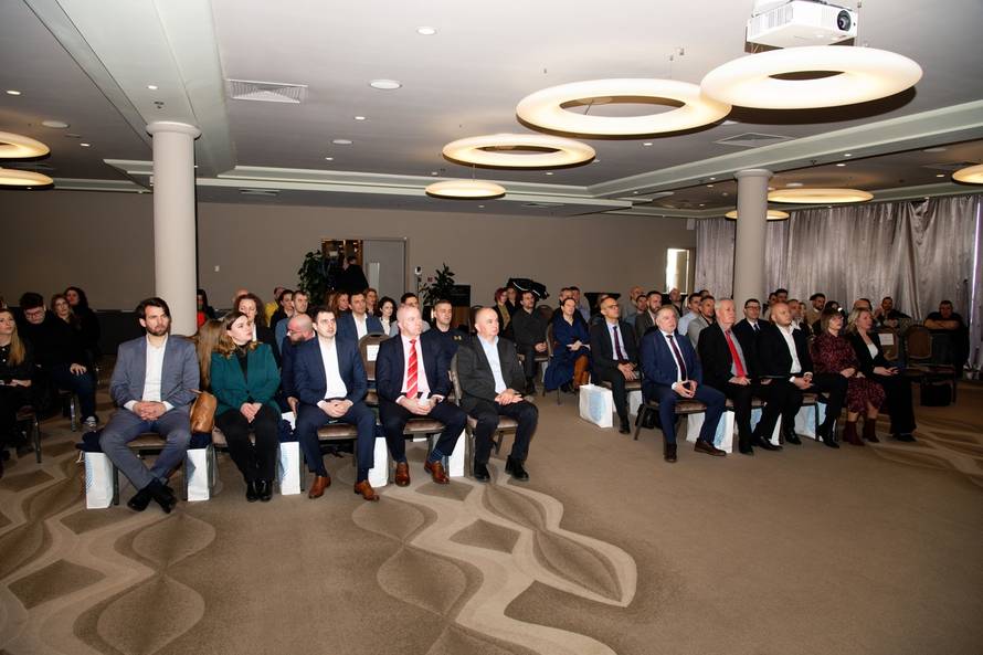 Ministarstvo prometa i AKD predstavili AKD AFFINIS, sustav za novu razinu prometa