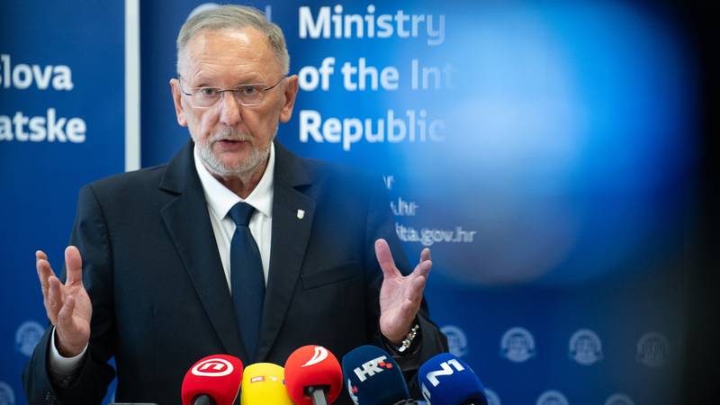 Božinović: Policija istražuje poruke zastrašivanja novinara!