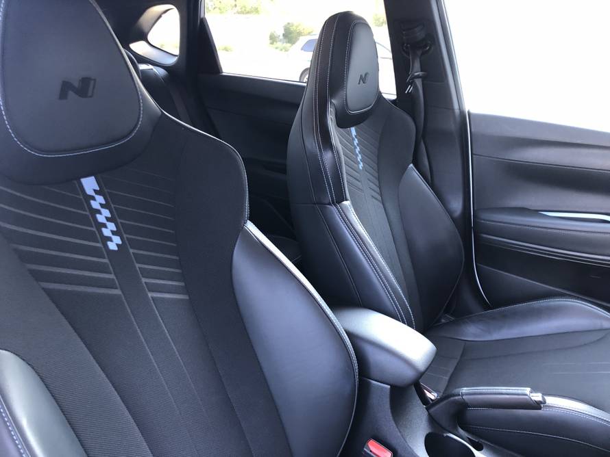 Test vatrenog Hyundaija i20: Otrov se čuva u malim bočicama