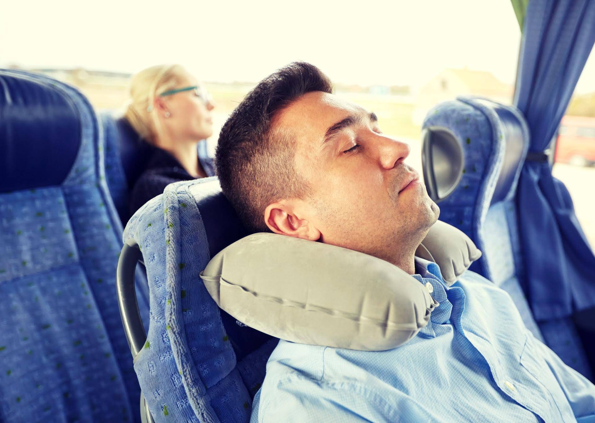 Putujete avionom? Evo kako se može spriječiti umor i 'jet lag'