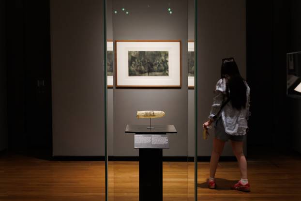 The Amsterdam museum is exposed to a 200 -year -old condom: ‘It is from the sheep’s gut and has a drawing’